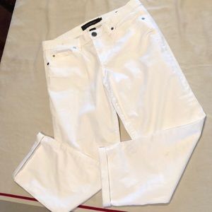 CAlvin Klein Capri white stretch cotton size 8